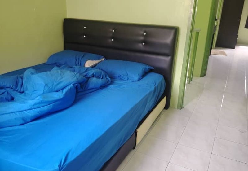 TAMAN PUNCAK JELAPANG MAJU