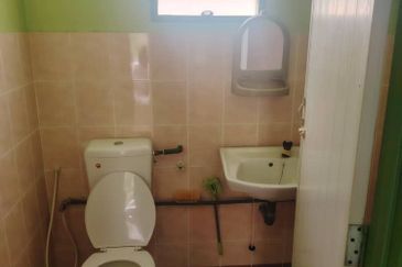 TAMAN PUNCAK JELAPANG MAJU