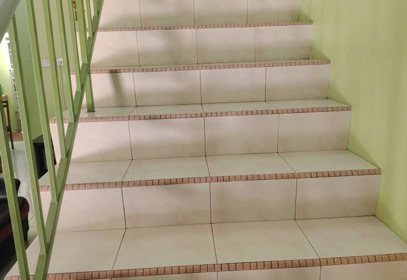 TAMAN PUNCAK JELAPANG MAJU