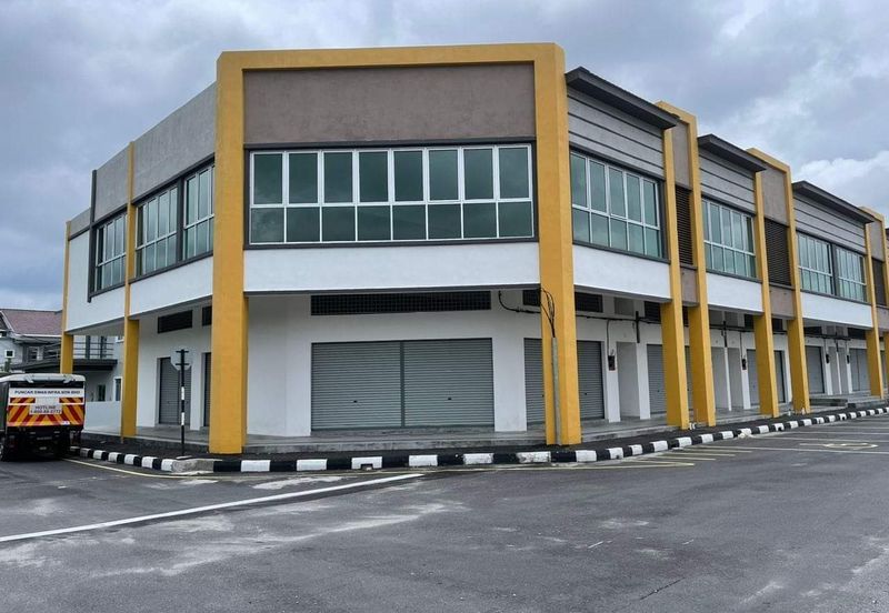 Jalan Pasir Puteh, Station 18