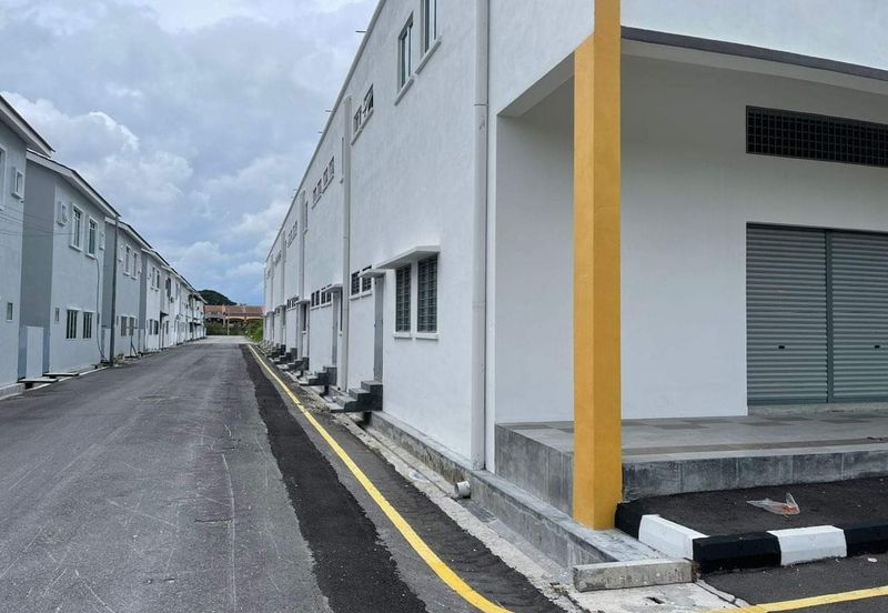 Jalan Pasir Puteh, Station 18