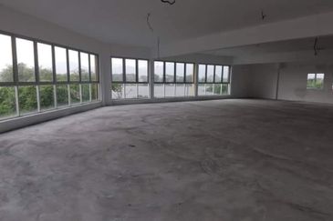 Jalan Pasir Puteh, Station 18