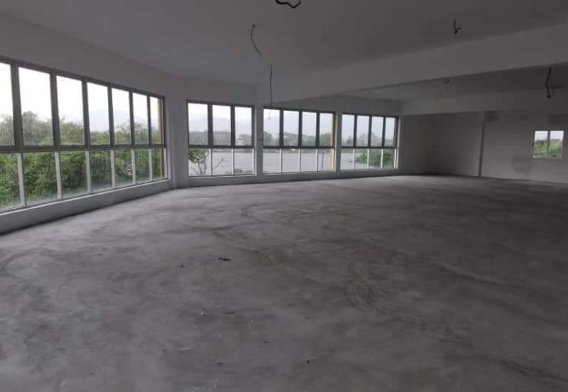 Jalan Pasir Puteh, Station 18