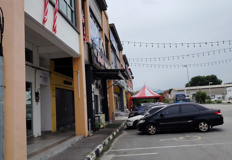 Jalan Pasir Puteh, Station 18