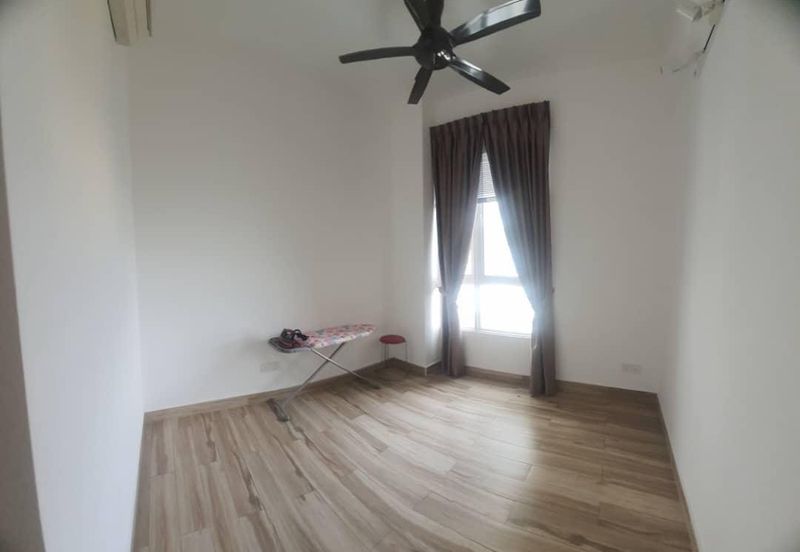 DFestivo Condominium 