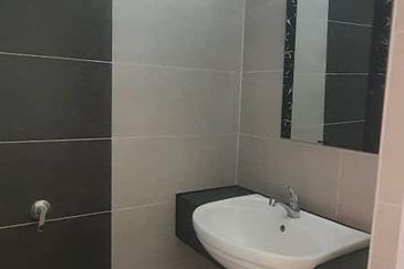 DFestivo Condominium 