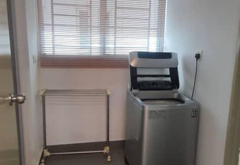 DFestivo Condominium 