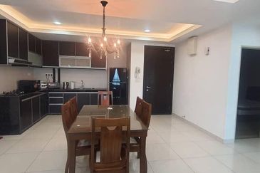 DFestivo Condominium 