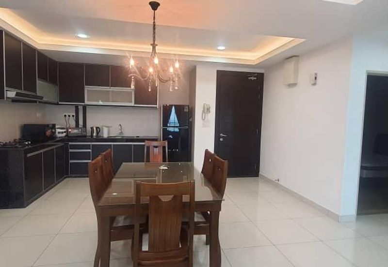 DFestivo Condominium 