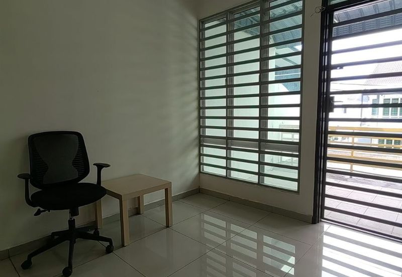 Taman Lapangan Hartamas Botani