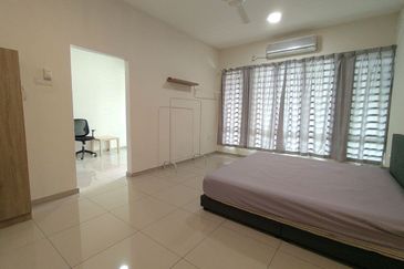 Taman Lapangan Hartamas Botani