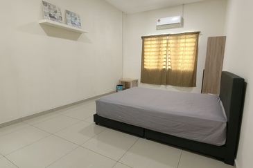 Taman Lapangan Hartamas Botani