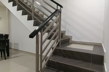 Taman Lapangan Hartamas Botani