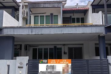 Taman Lapangan Hartamas Botani