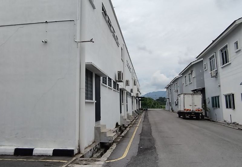 Pengkalan Station 18