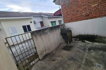 TAMAN METRO PENGKALAN