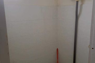 MEDAN PENGKALAN IMPIAN