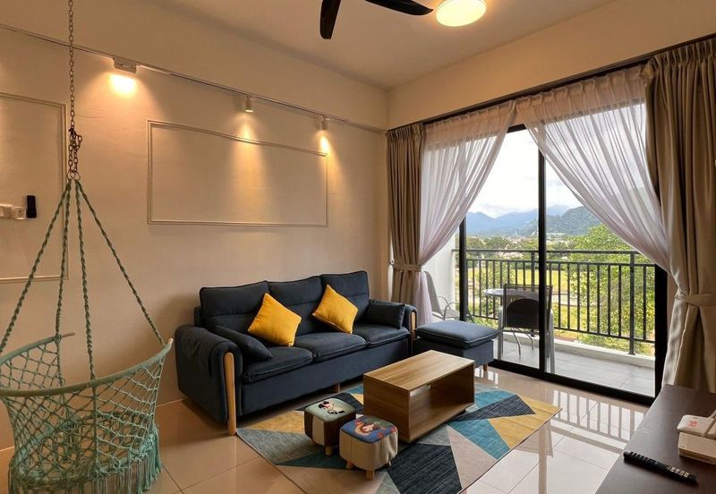 THE COVE HILLSIDE RESIDENCE