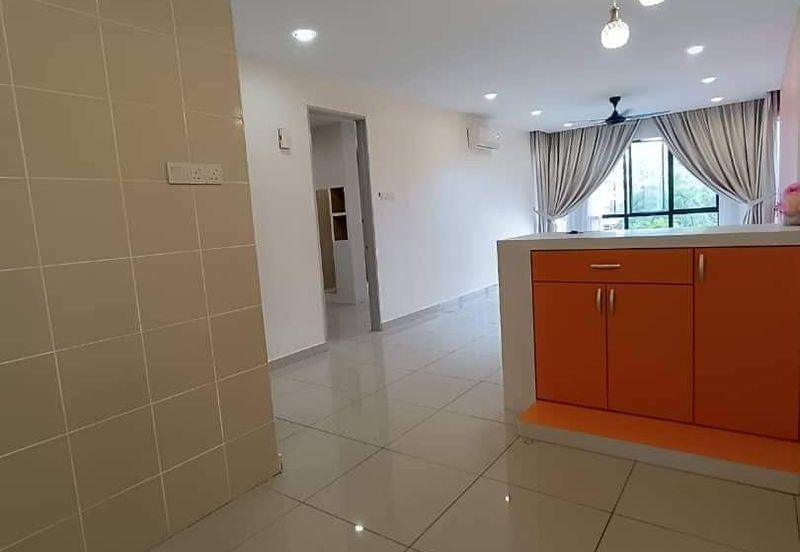 Upper East @ Tiger Lane