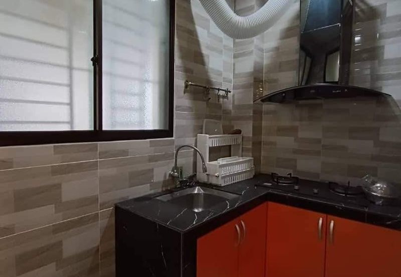 Upper East @ Tiger Lane