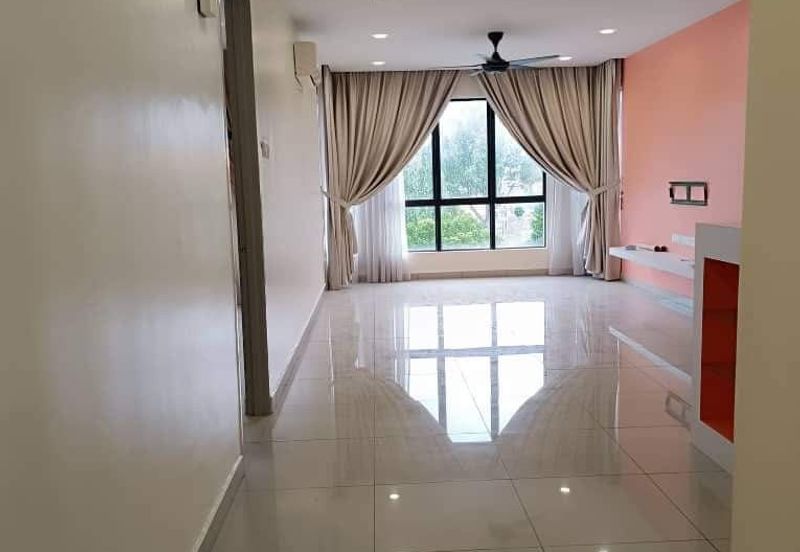 Upper East @ Tiger Lane