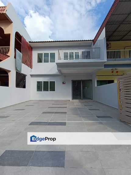 Menglembu Taman Sri Intan new refurbished double Storey , Perak, Kinta