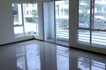 JALAN THOMPSON/JALAN TUN DR ISMAIL