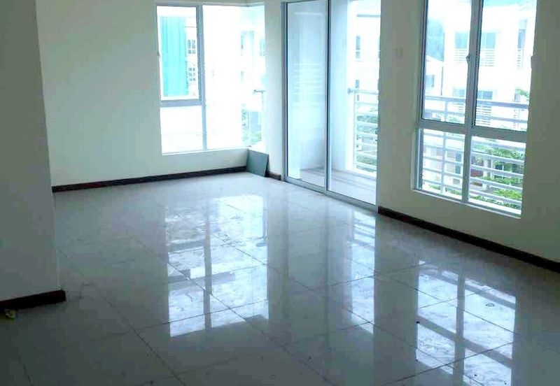 JALAN THOMPSON/JALAN TUN DR ISMAIL