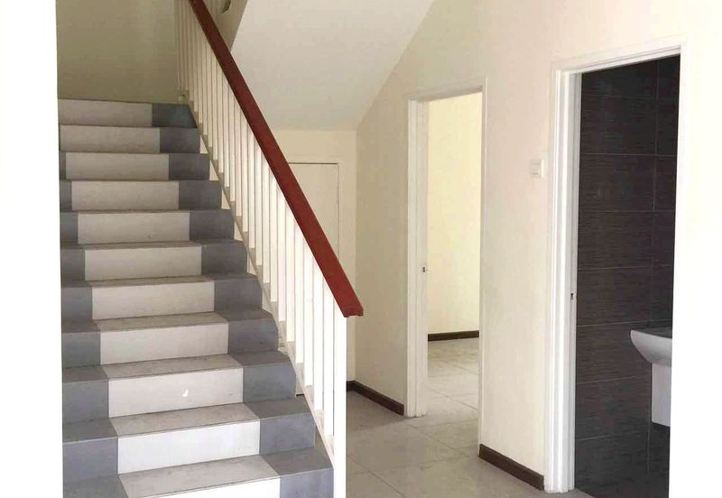 JALAN THOMPSON/JALAN TUN DR ISMAIL