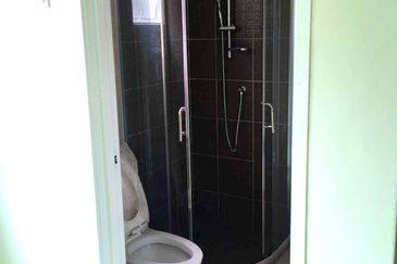 JALAN THOMPSON/JALAN TUN DR ISMAIL