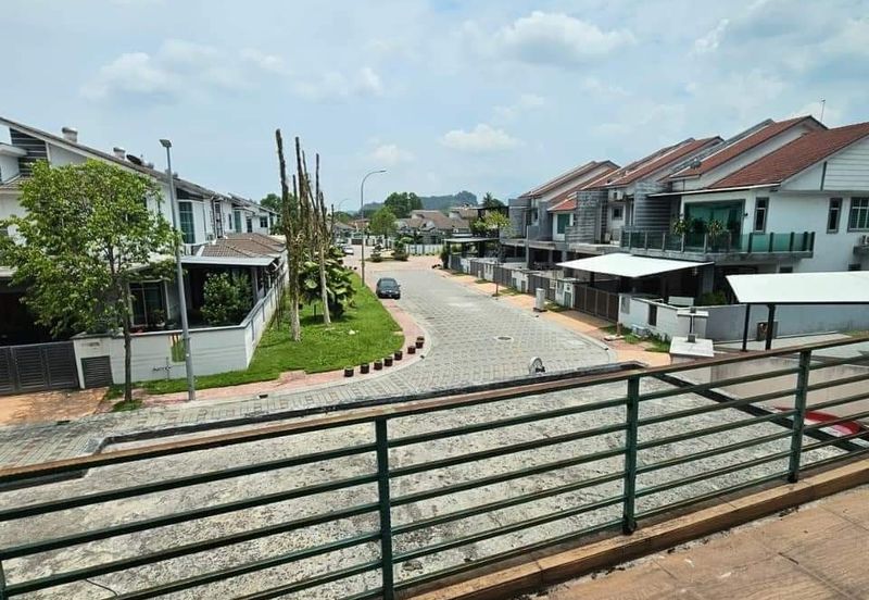 Arena Tasek Putra (Tasek Nova)