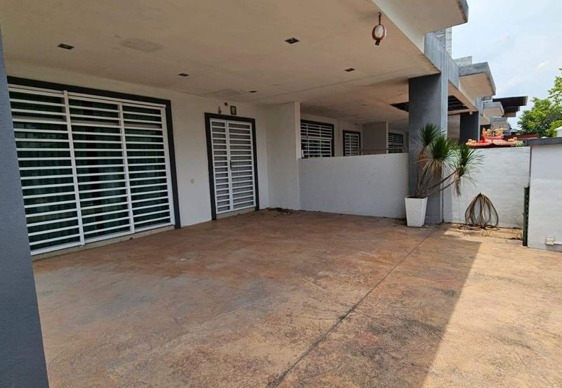 Arena Tasek Putra (Tasek Nova)