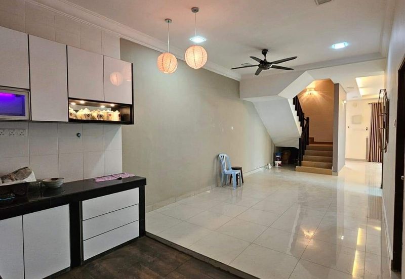 Arena Tasek Putra (Tasek Nova)