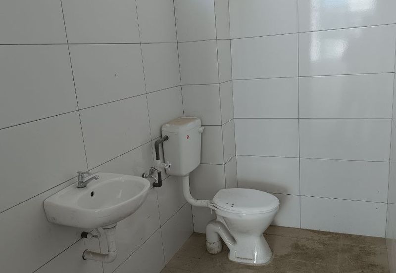 Pengkalan Station 18