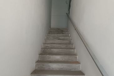 Pengkalan Station 18