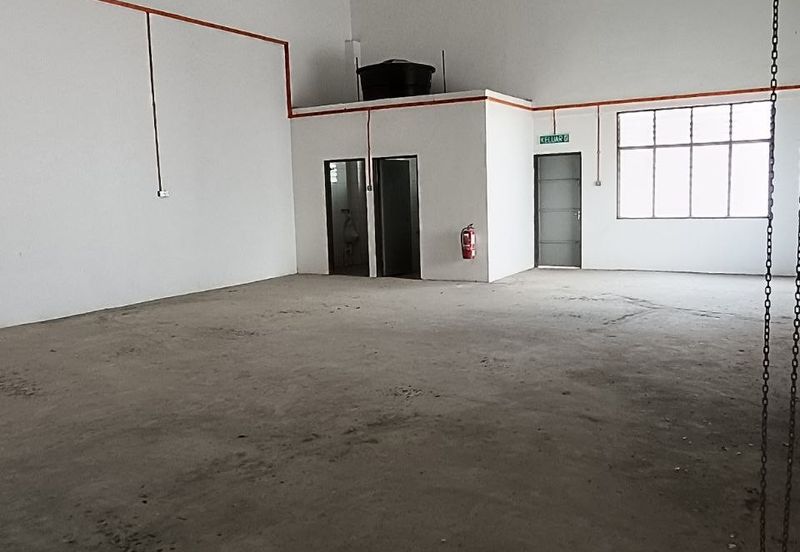 Pengkalan Station 18