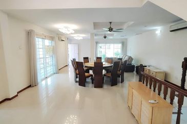 JALAN THOMPSON/JALAN TUN DR ISMAIL