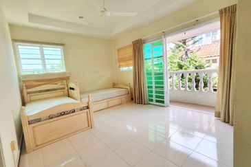 JALAN THOMPSON/JALAN TUN DR ISMAIL