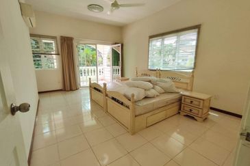 JALAN THOMPSON/JALAN TUN DR ISMAIL