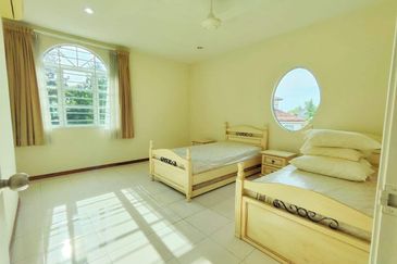 JALAN THOMPSON/JALAN TUN DR ISMAIL