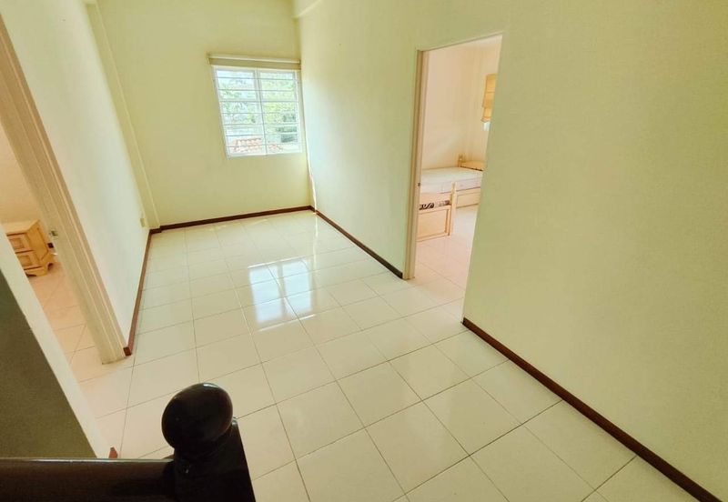 JALAN THOMPSON/JALAN TUN DR ISMAIL