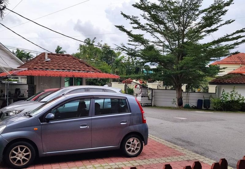 JALAN THOMPSON/JALAN TUN DR ISMAIL