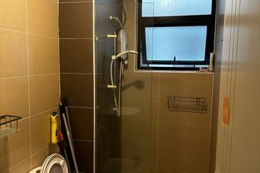 KONDOMINIUM KEPAYANG OASIS