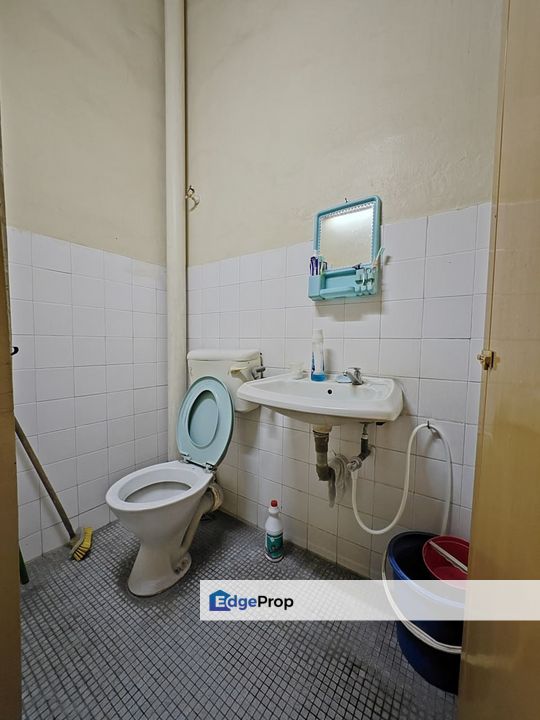 Bercham Taman Seri Gaya Double Storey , Perak, Ipoh