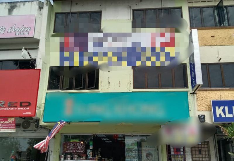 Pengkalan Station 18