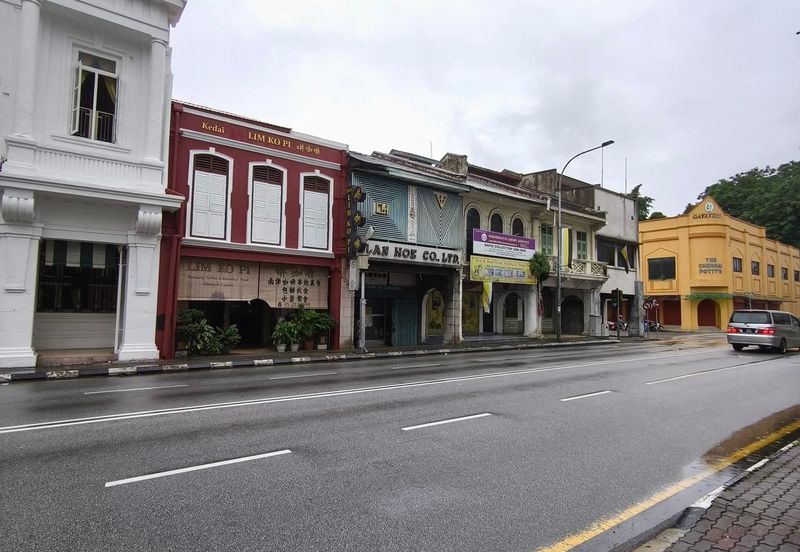 Jalan Sultan Iskandar