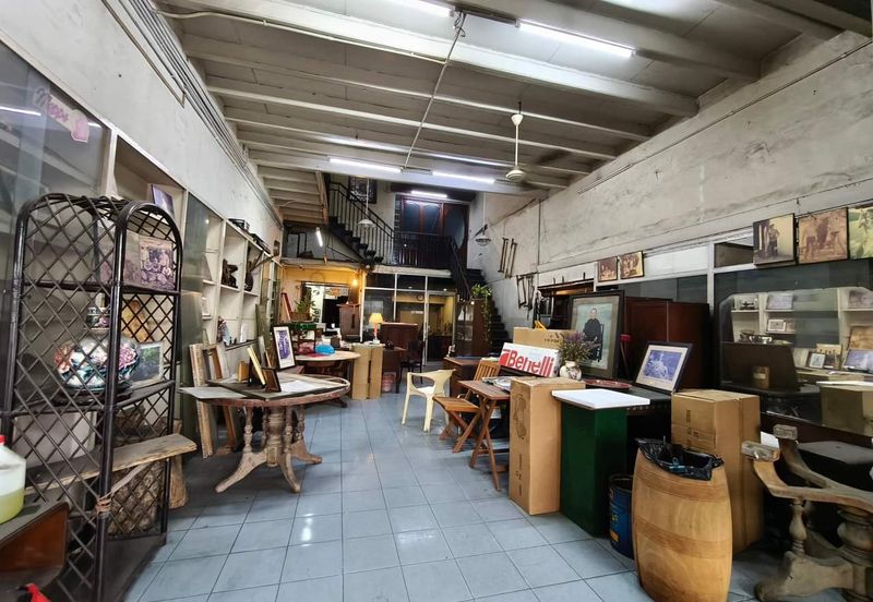 Jalan Sultan Iskandar