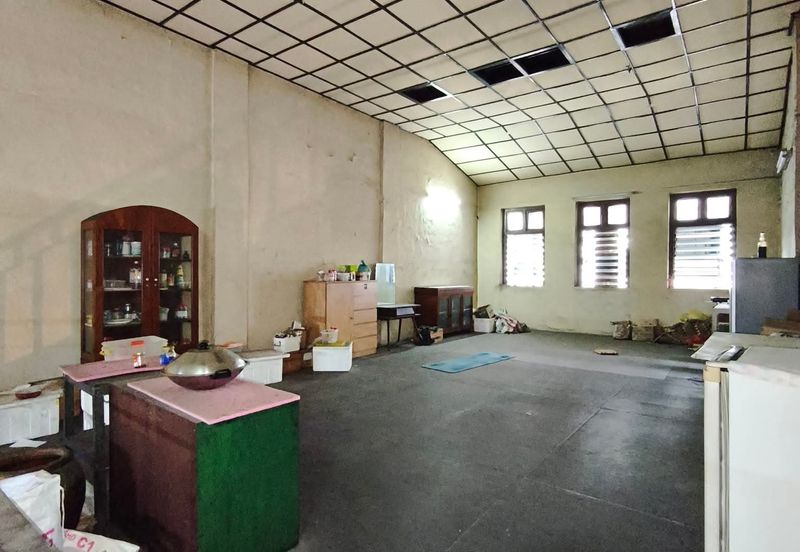 Jalan Sultan Iskandar