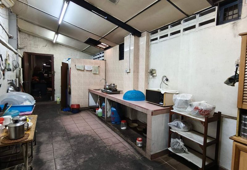 Jalan Sultan Iskandar