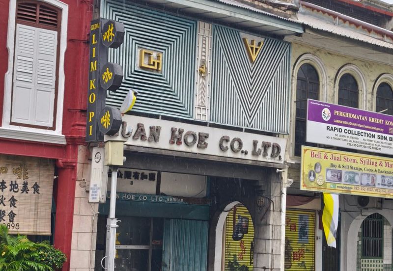 Jalan Sultan Iskandar